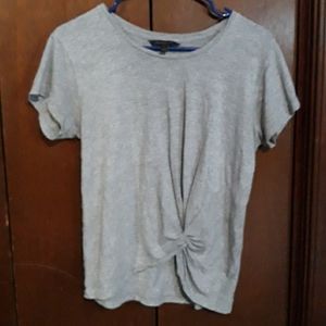🍂4 for $10🍂 Heathered gray Tee with twist